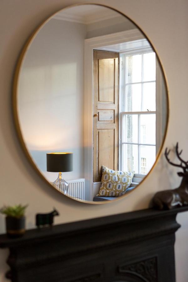 Royal Mile - Old Town Apartment Edinburgh Eksteriør bilde